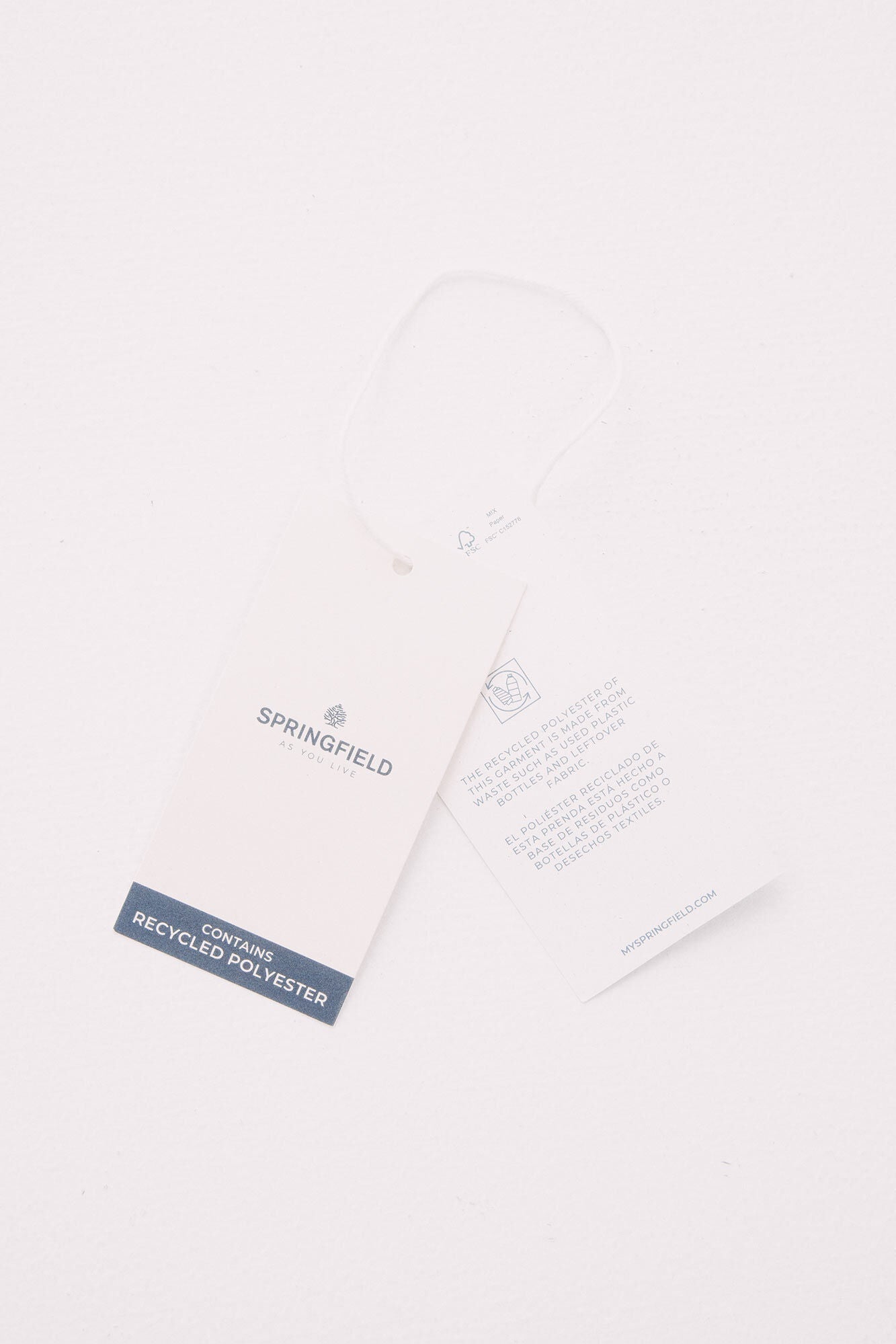 Short chiffon dress with mirror neckline