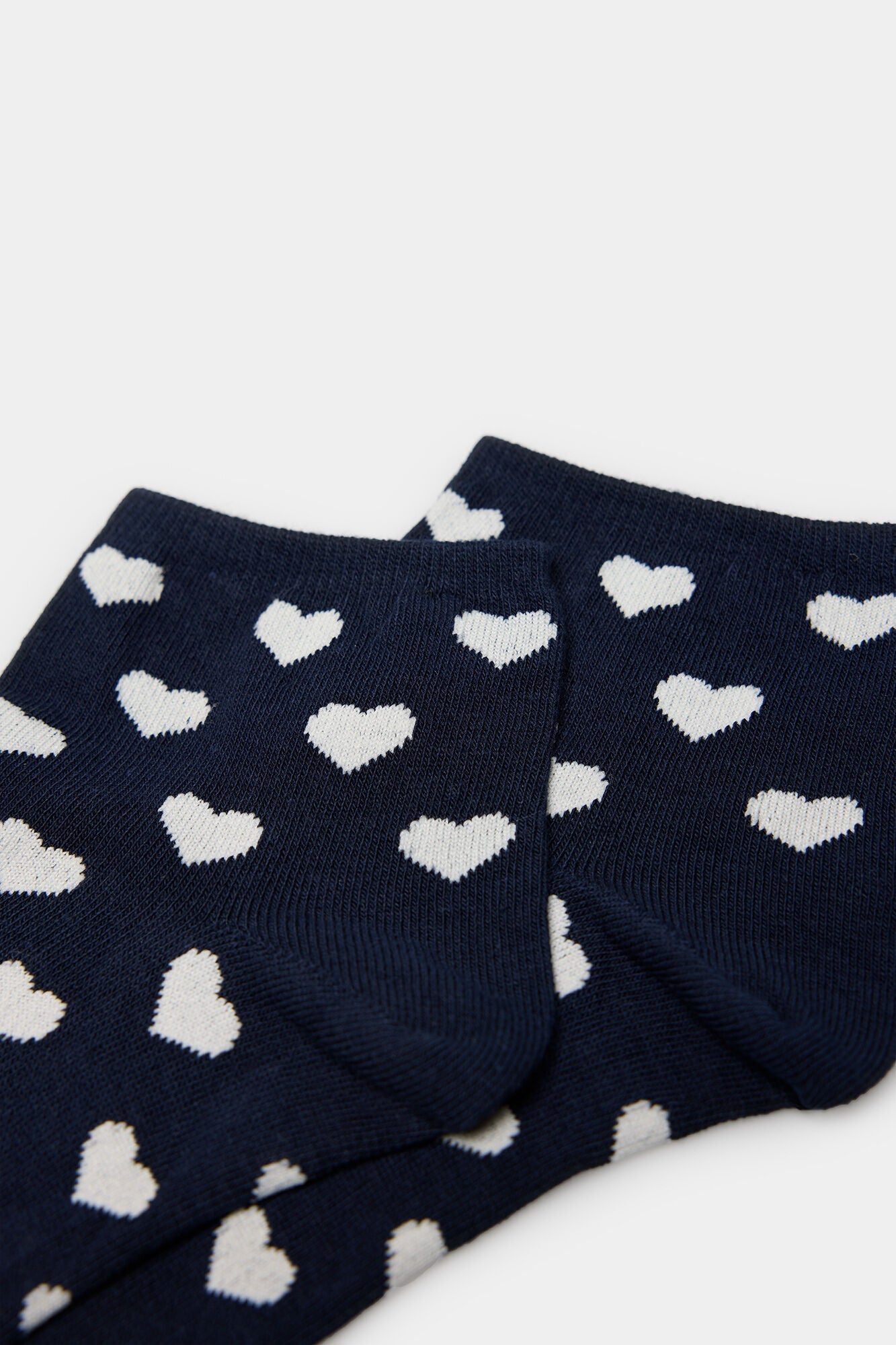 Short heart socks