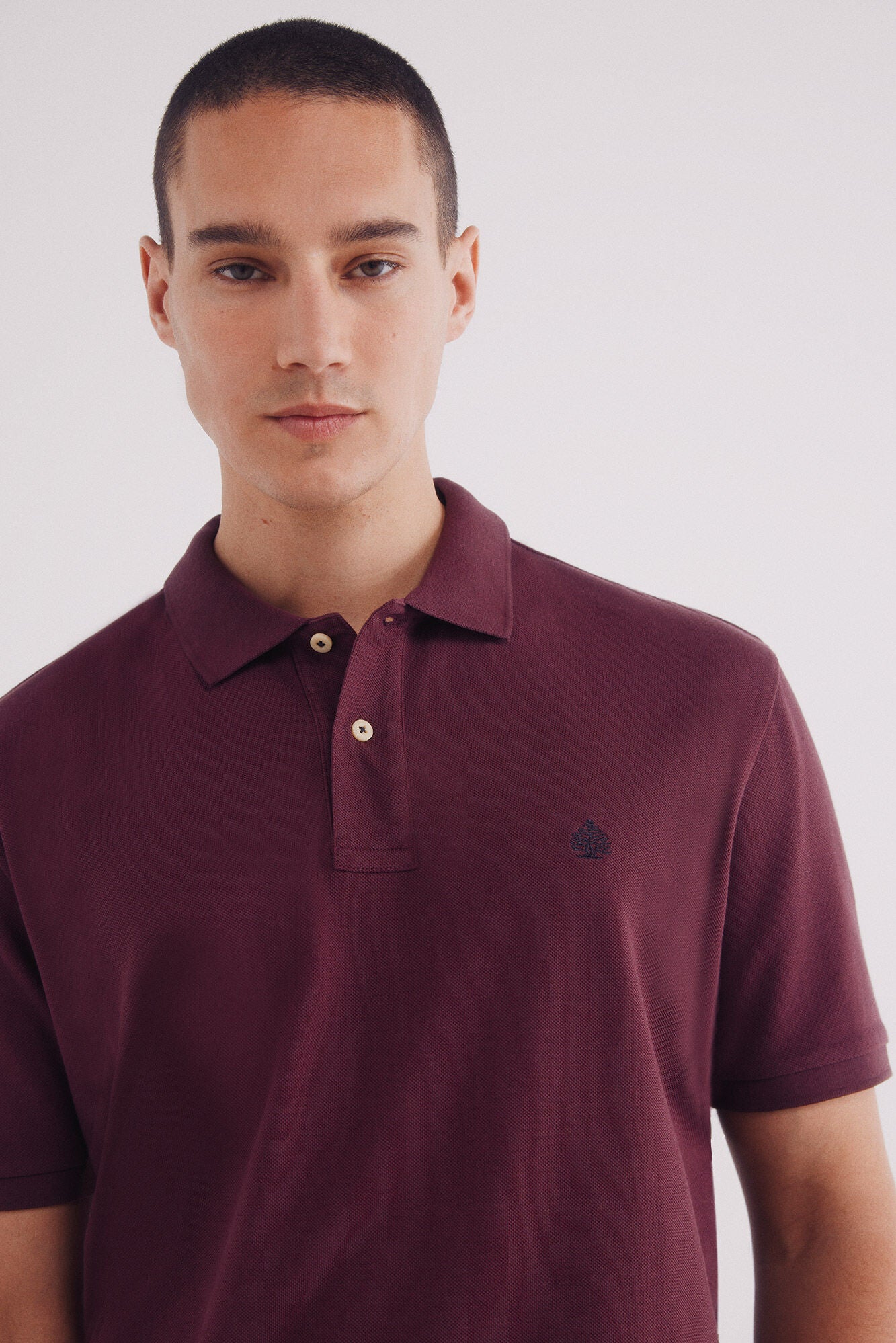 Essential regular fit polo shirt