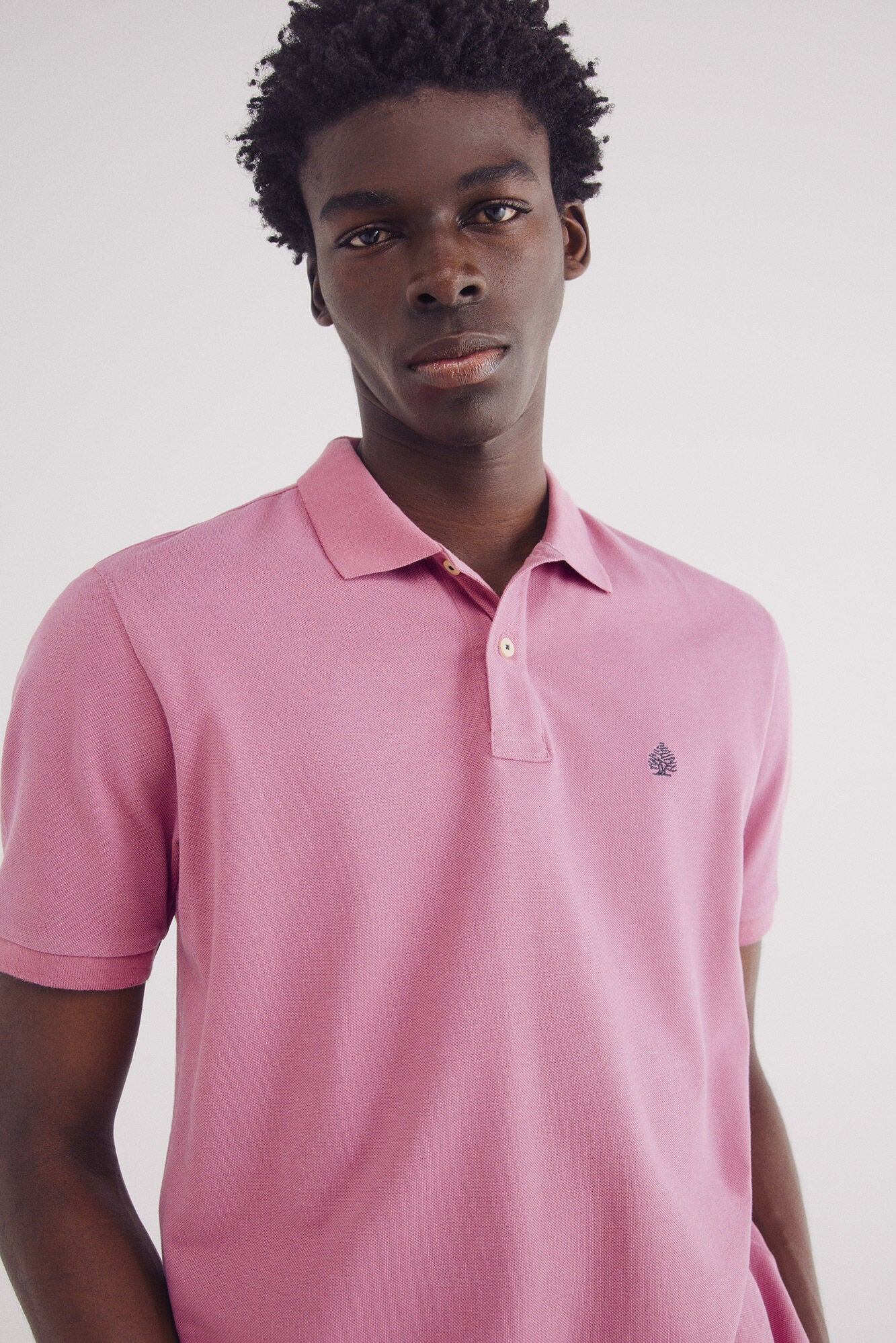 Essential regular fit polo shirt