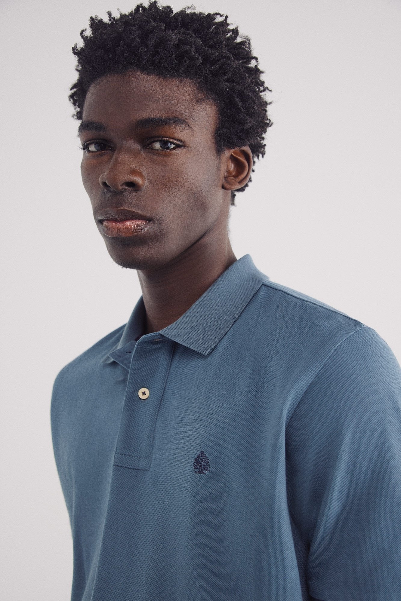 Essential regular fit polo shirt