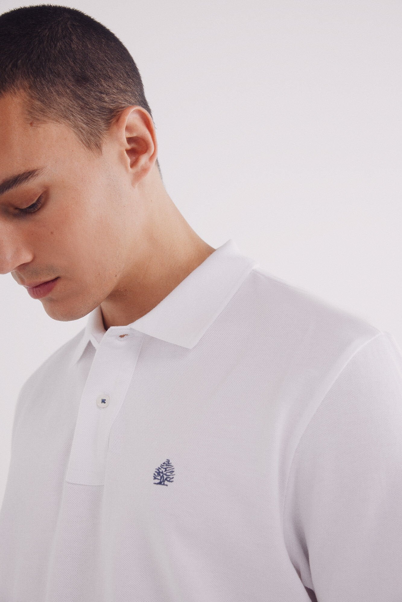 Essential regular fit polo shirt