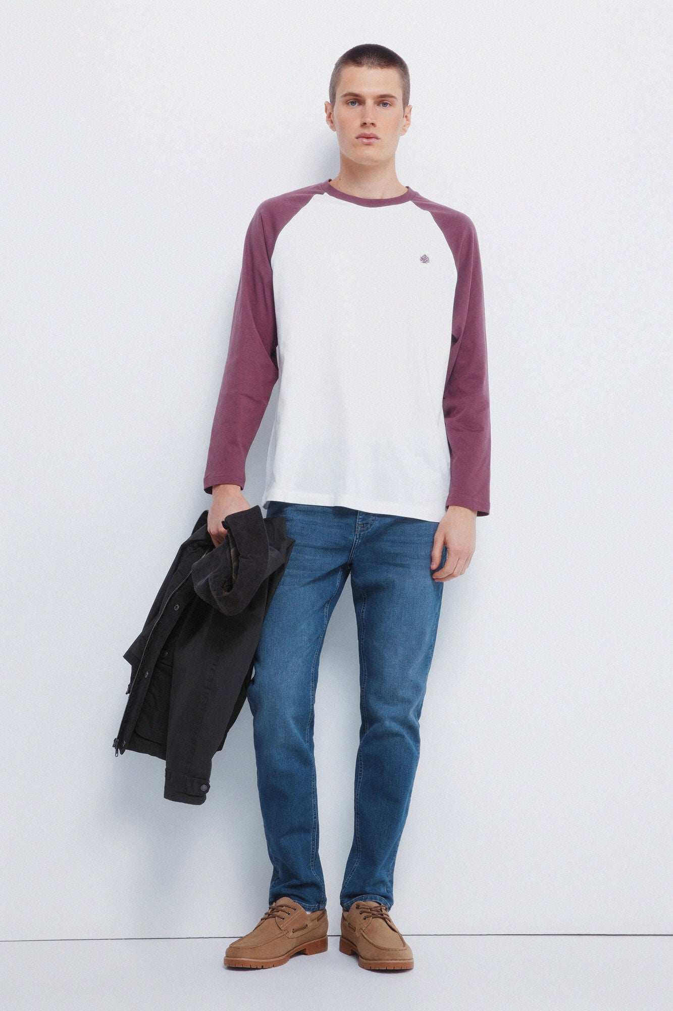 Contrast long-sleeved T-shirt
