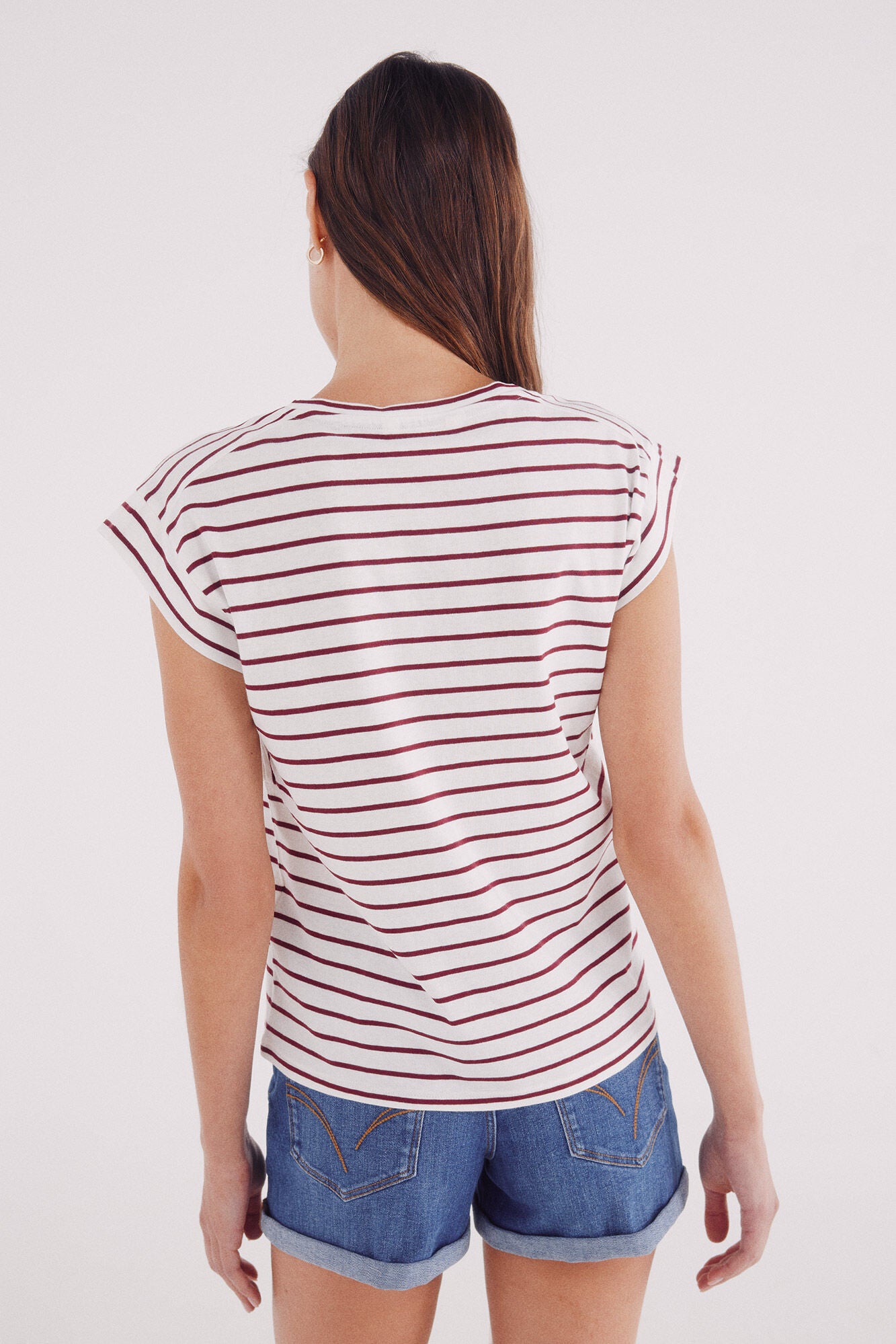 Striped T-shirt with contrasting sleeves