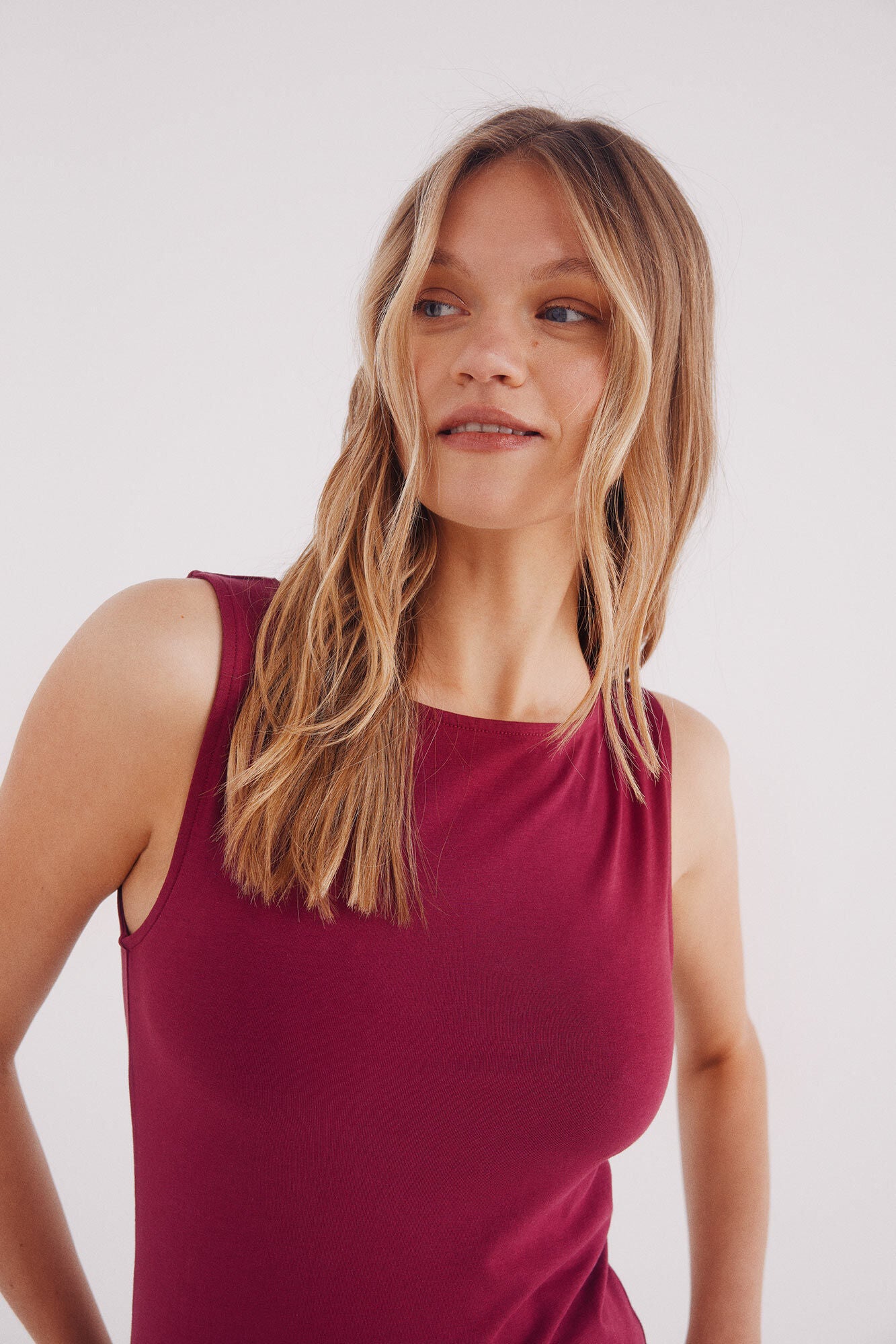 Cotton boat neckline t-shirt