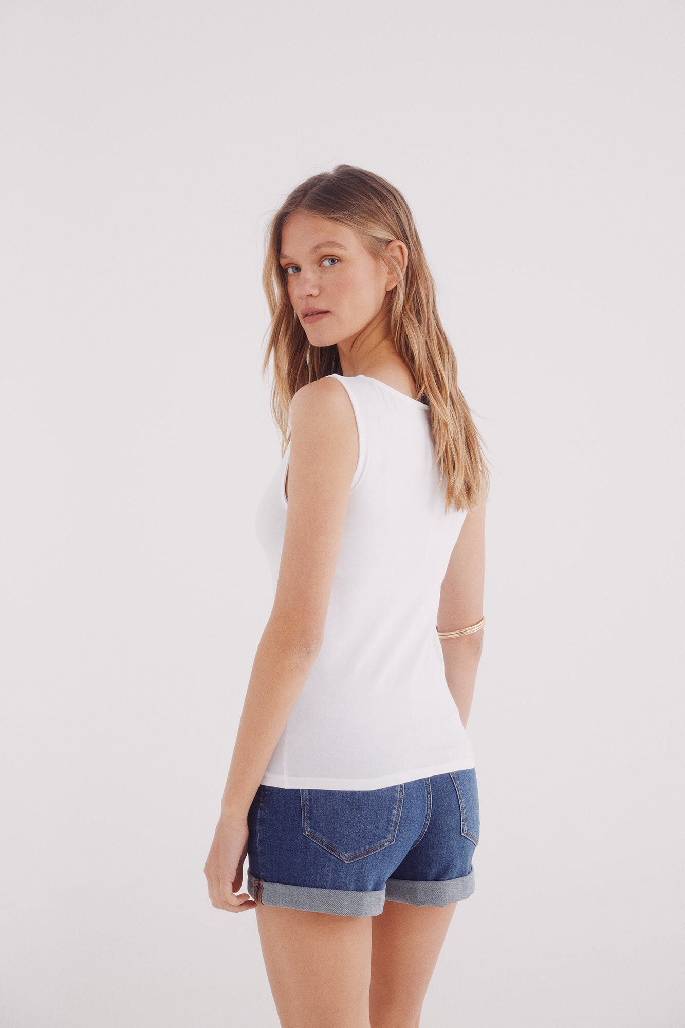 Cotton boat neckline t-shirt