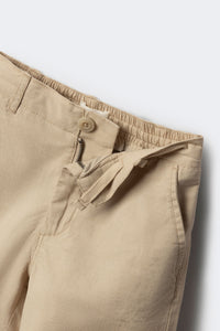Boys' checkered structured Bermuda shorts