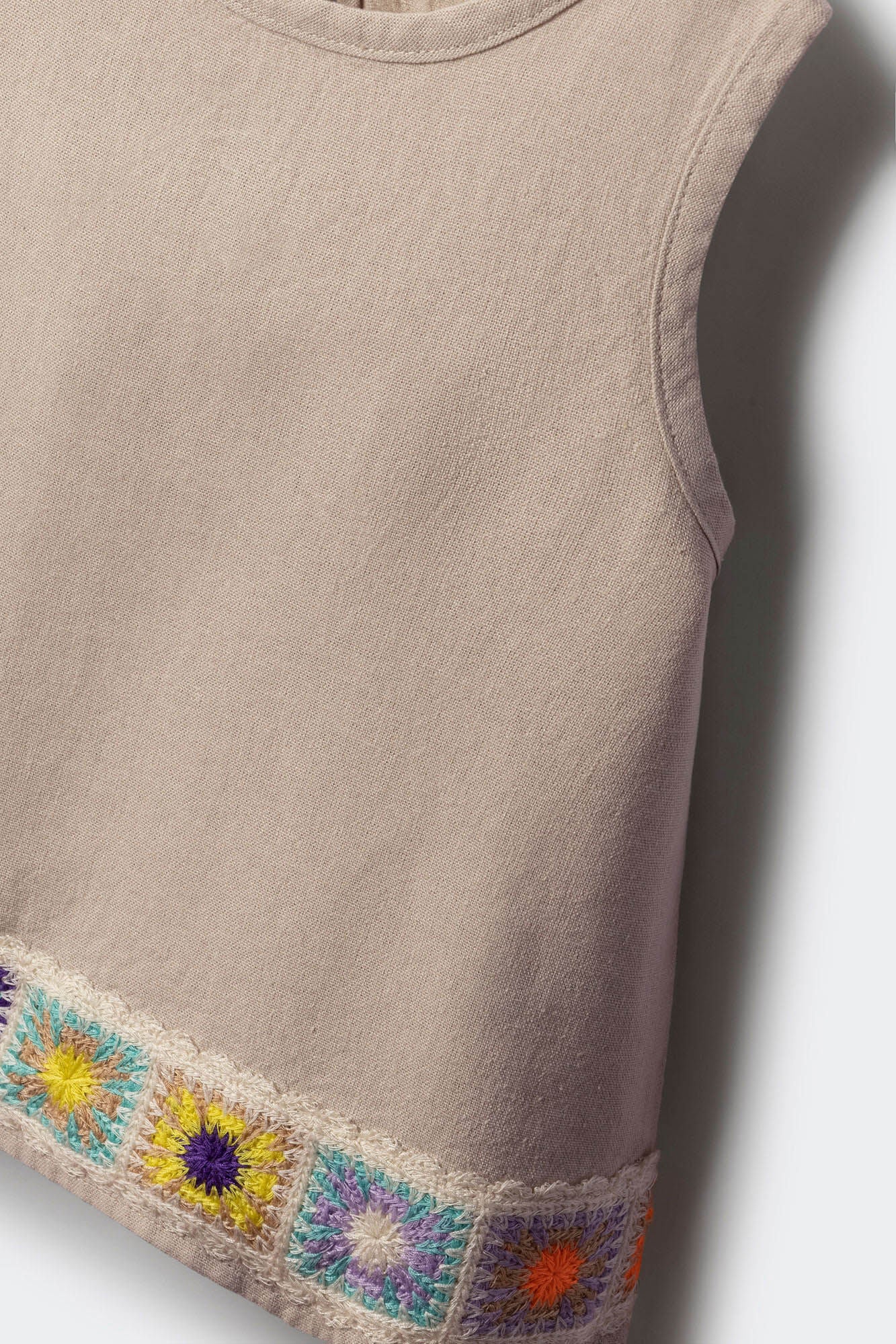 Crochet low top for girls