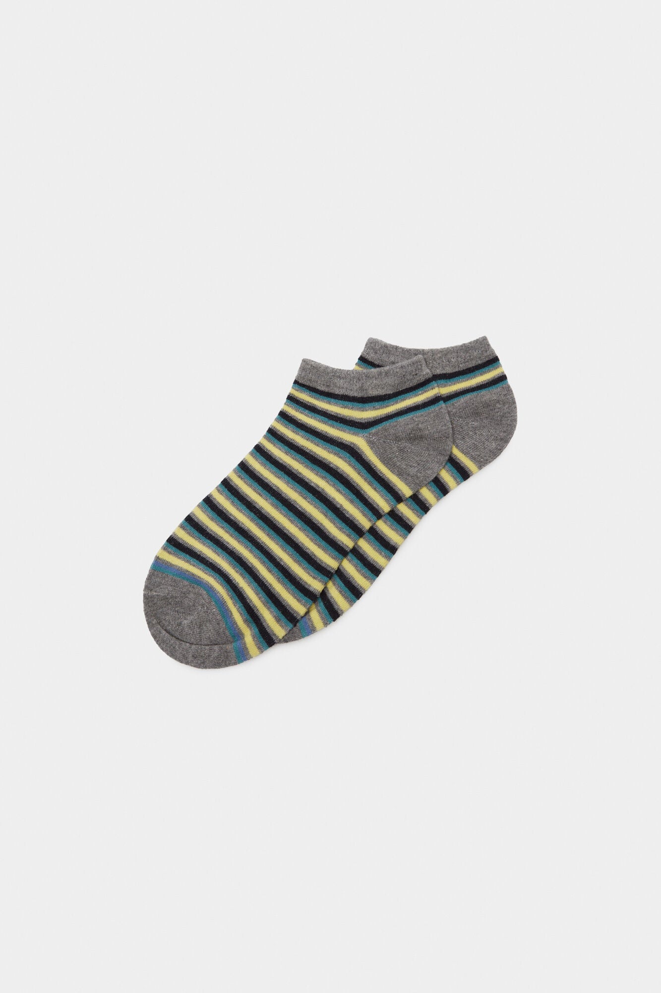 Micro-stripe ankle socks