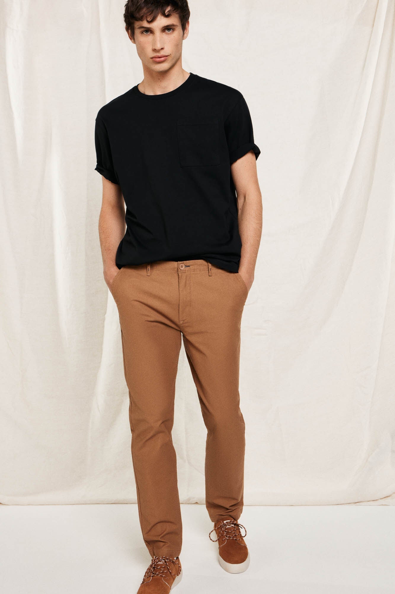 Chinos