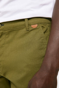Slim chinos