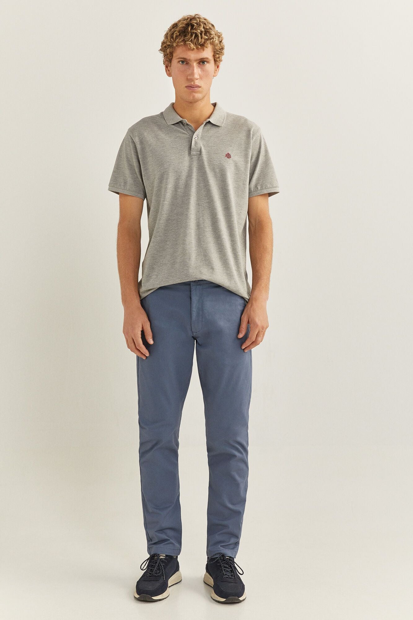 Basic slim chino