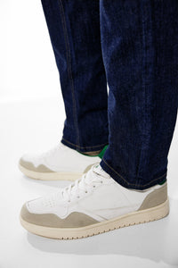Desized wash slim fit jeans
