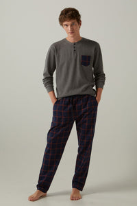Pajamas with a corduroy collar and checked trousers