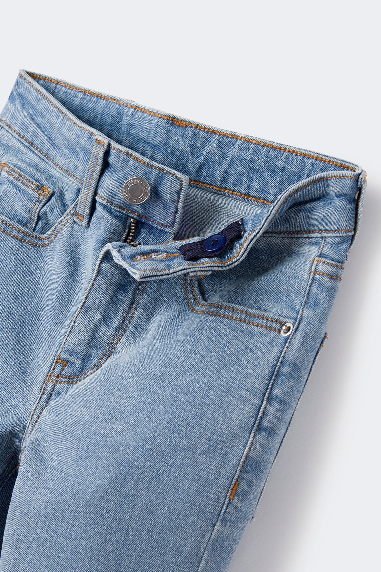 Girl's skinny jeans