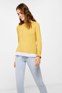 Two-material T-shirt with ruffle cuffs