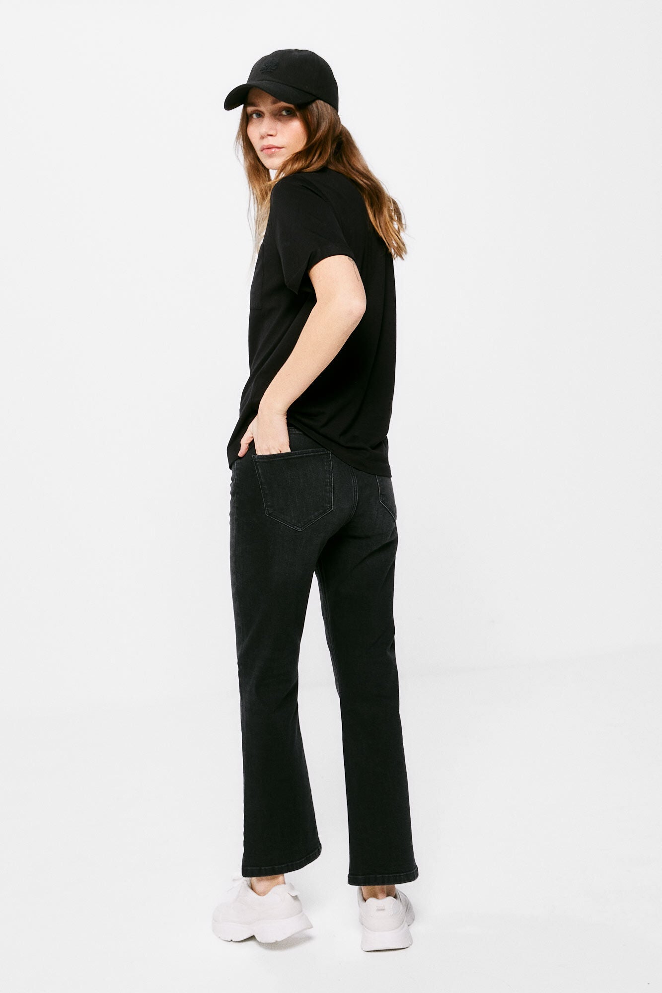 Sustainable wash kick flare jeans