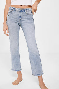 Sustainable wash butterfly kick flare jeans