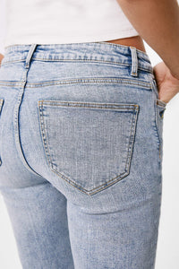 Sustainable wash butterfly kick flare jeans