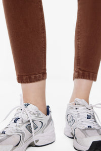 Slim cropped colour jeans