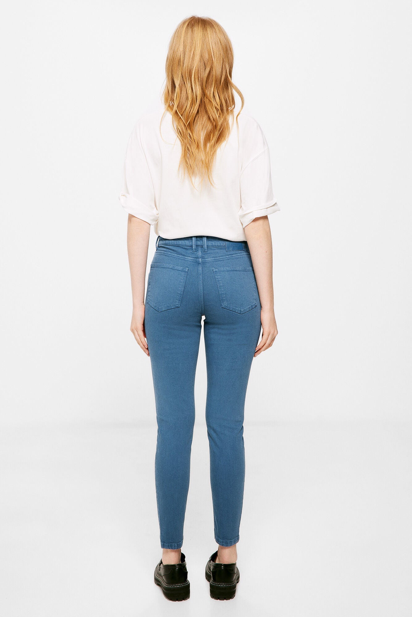 Slim cropped colour jeans