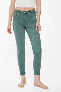 Slim cropped colour jeans