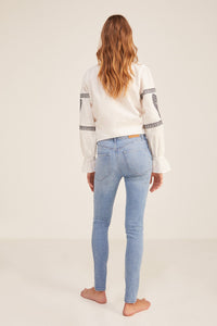 Sustainable wash push-up jeans