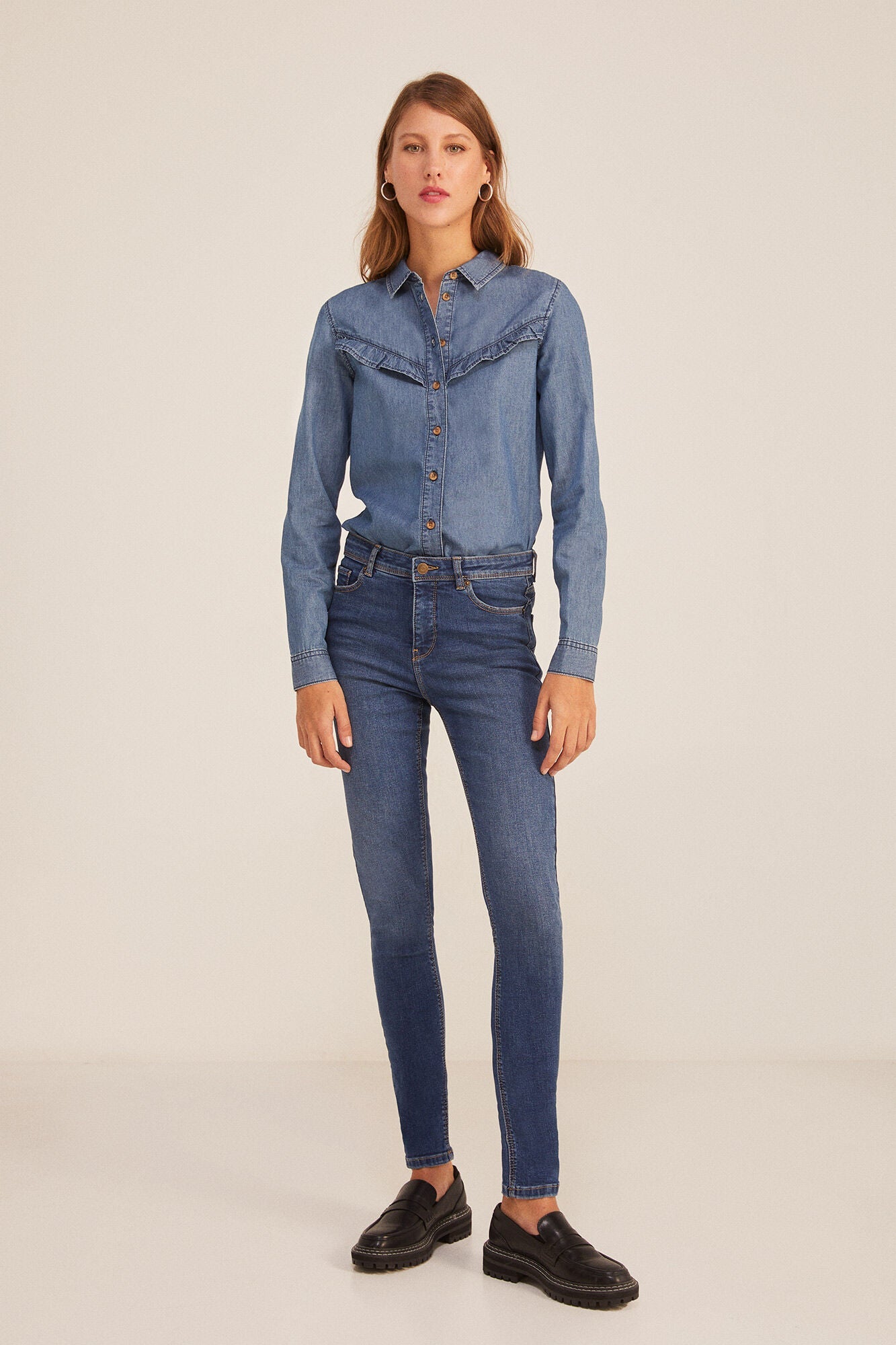 Sustainable wash push-up jeans