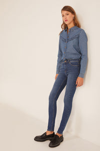 Sustainable wash push-up jeans