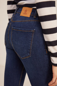 Sustainable wash slim jeans