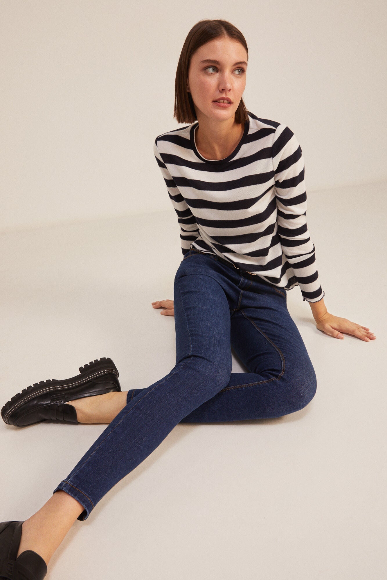 Sustainable wash slim jeans