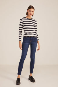 Sustainable wash slim jeans