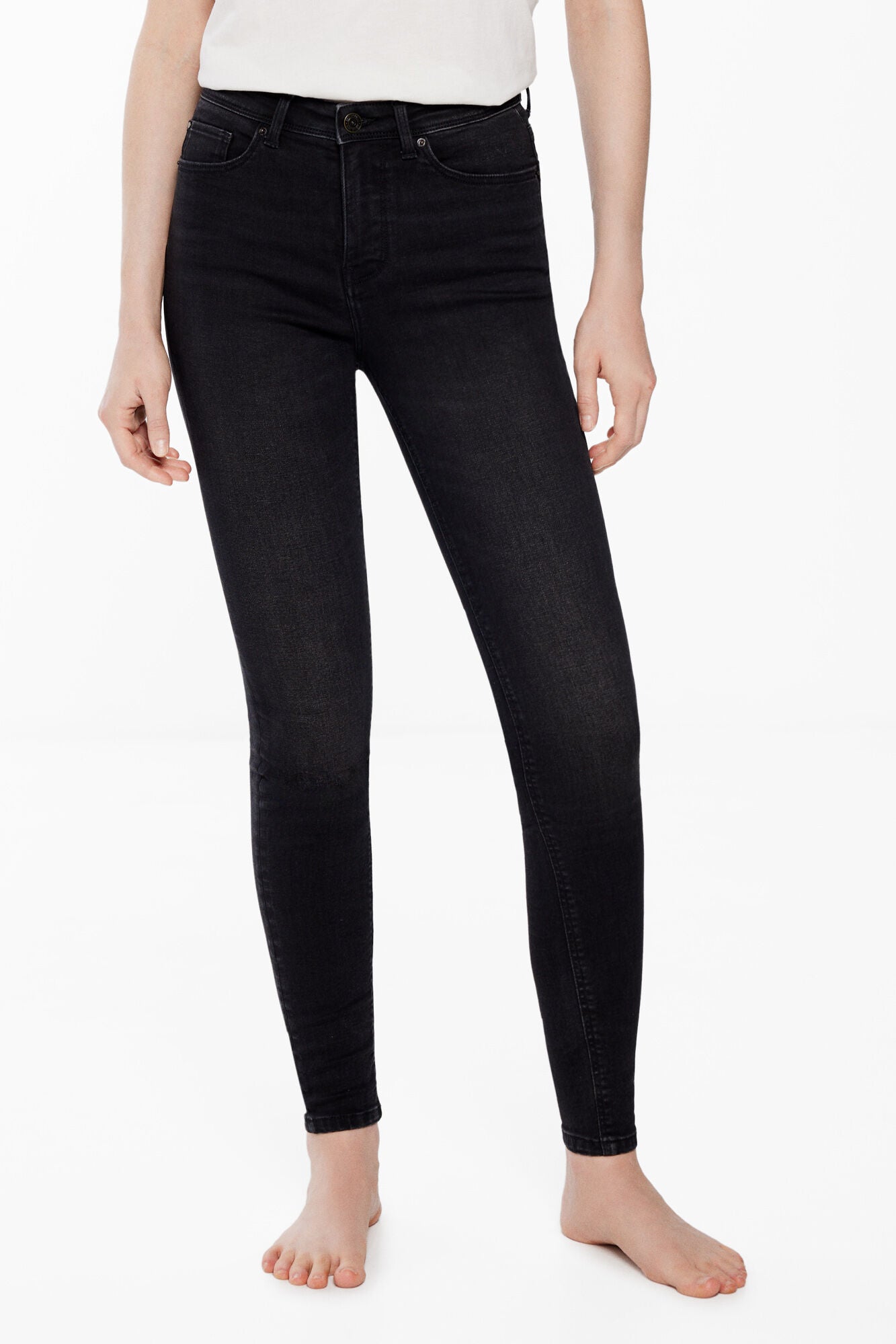 Push-up jeans