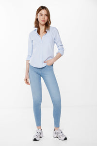 Push-up jeans
