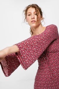 Short dress with bell sleeves